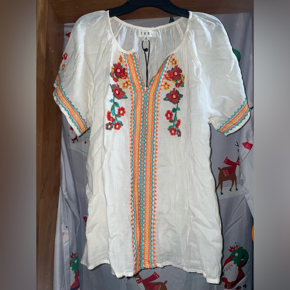 THML Women's Embroidered White medium Top